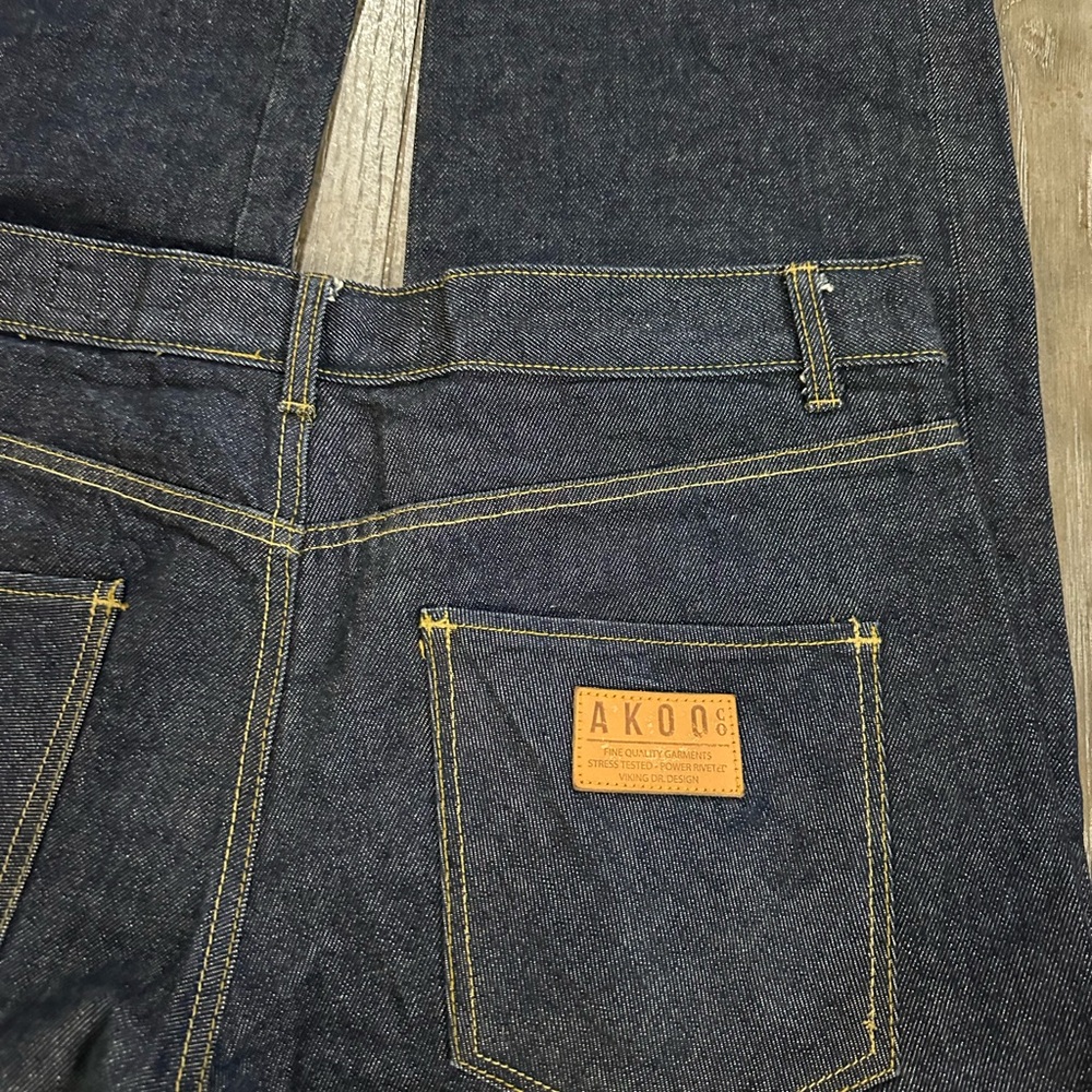 AKOO Men's Blue Jeans - Picture 8 of 16